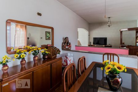 Casa à venda com 1000m², 2 quartos e 6 vagas Casa à venda com 1000m², 2 quartos e 6 vagasSala 2