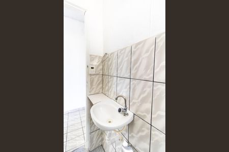 Banheiro de casa para alugar com 1 quarto, 40m² em Vila Maria Alta, São Paulo