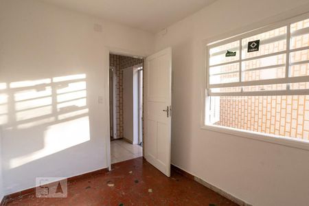 Casa à venda com 200m², 3 quartos e 3 vagasQuarto Edícula 1