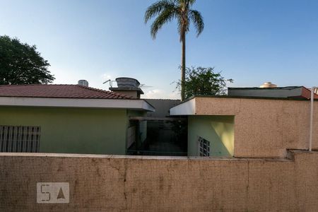 Casa à venda com 200m², 3 quartos e 3 vagasVista