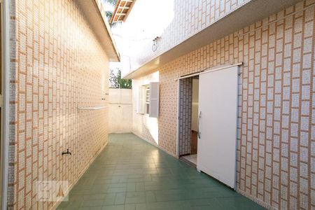 Casa à venda com 200m², 3 quartos e 3 vagasQuintal