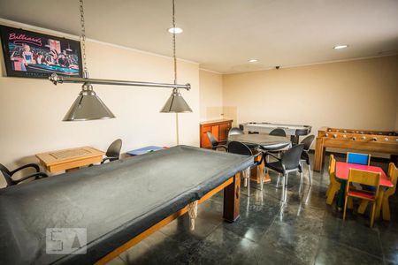 Apartamento à venda com 72m², 3 quartos e 1 vaga Apartamento à venda com 72m², 3 quartos e 1 vagaÁrea comum - Salão de Jogos