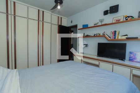Apartamento à venda com 207m², 4 quartos e 4 vagasQuarto 2