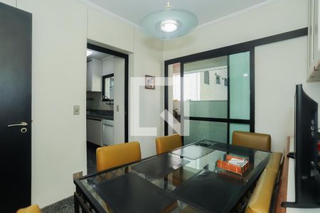Apartamento à venda com 207m², 4 quartos e 4 vagasCopa