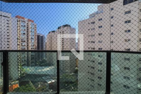Apartamento à venda com 207m², 4 quartos e 4 vagasVaranda do Quarto 4 - Suíte