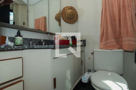 Apartamento à venda com 207m², 4 quartos e 4 vagasBanheiro do Quarto 3