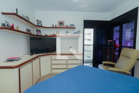 Apartamento à venda com 207m², 4 quartos e 4 vagasQuarto 4 - Suíte
