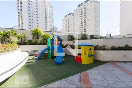 Apartamento à venda com 207m², 4 quartos e 4 vagas Apartamento à venda com 207m², 4 quartos e 4 vagasPlayground