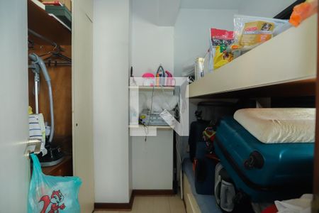 Apartamento à venda com 207m², 4 quartos e 4 vagasQuarto de Serviço