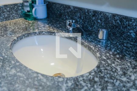 Apartamento à venda com 207m², 4 quartos e 4 vagasBanheiro Social