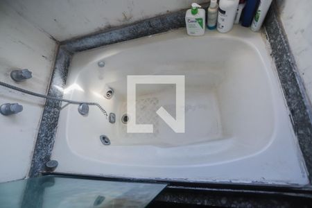 Apartamento à venda com 207m², 4 quartos e 4 vagasBanheiro Social