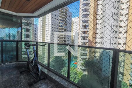 Apartamento à venda com 207m², 4 quartos e 4 vagasVaranda da Sala
