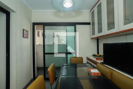 Apartamento à venda com 207m², 4 quartos e 4 vagasCopa