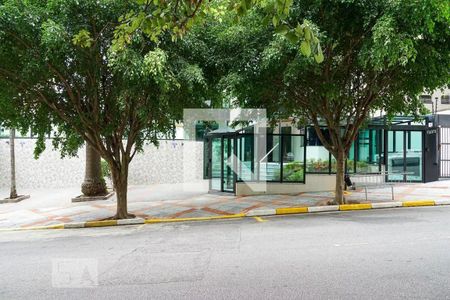 Apartamento à venda com 207m², 4 quartos e 4 vagas Apartamento à venda com 207m², 4 quartos e 4 vagasFachada