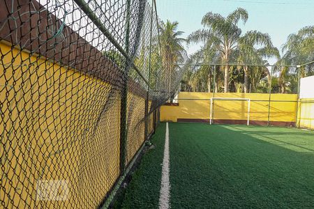 Casa de condomínio à venda com 180m², 4 quartos e 4 vagas Casa de condomínio à venda com 180m², 4 quartos e 4 vagasQuadra Esportiva