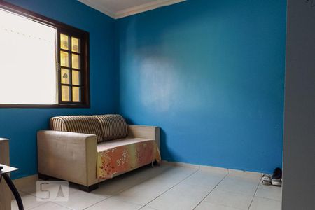 Casa de condomínio à venda com 180m², 4 quartos e 4 vagas Casa de condomínio à venda com 180m², 4 quartos e 4 vagasQuarto 1