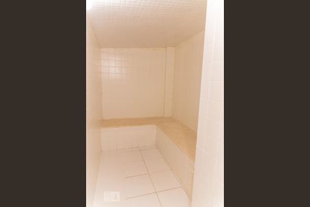 Apartamento à venda com 167m², 3 quartos e 2 vagas Apartamento à venda com 167m², 3 quartos e 2 vagasSauna 2