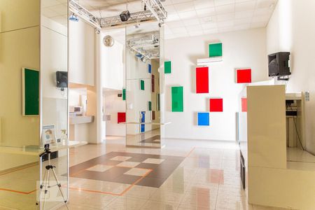Apartamento à venda com 167m², 3 quartos e 2 vagas Apartamento à venda com 167m², 3 quartos e 2 vagasDanceteria