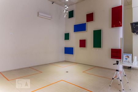 Apartamento à venda com 167m², 3 quartos e 2 vagas Apartamento à venda com 167m², 3 quartos e 2 vagasDanceteria