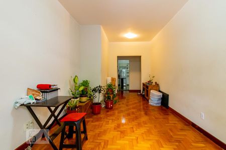 Sala de apartamento para alugar com 2 quartos, 85m² em Aclimação, São Paulo