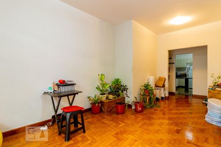 Sala de apartamento para alugar com 2 quartos, 85m² em Aclimação, São Paulo