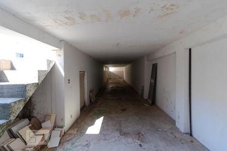 Casa à venda com 900m², 3 quartos e 8 vagasGaragem 02