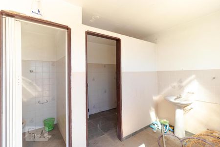 Casa à venda com 900m², 3 quartos e 8 vagasVestiário
