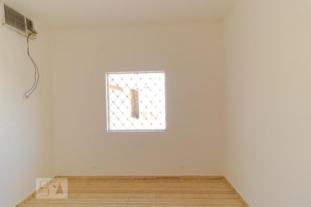 Casa à venda com 900m², 3 quartos e 8 vagasQuarto 02