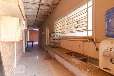 Casa à venda com 900m², 3 quartos e 8 vagasCozinha