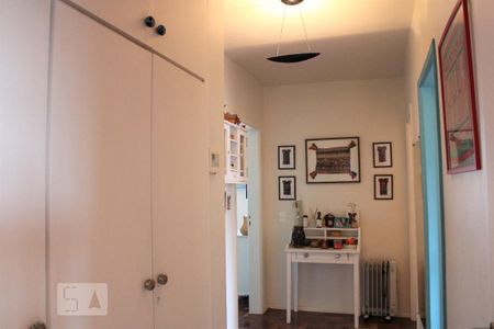 Apartamento à venda com 120m², 3 quartos e 3 vagasHall