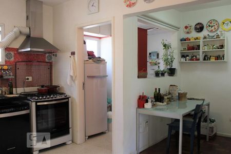 Apartamento à venda com 120m², 3 quartos e 3 vagasCozinha - copa