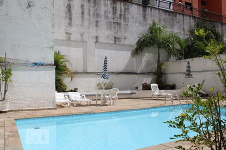 Apartamento à venda com 120m², 3 quartos e 3 vagasPiscina