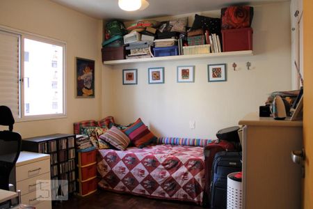 Apartamento à venda com 120m², 3 quartos e 3 vagasQuarto 2 