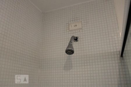 Apartamento à venda com 120m², 3 quartos e 3 vagasChuveiro