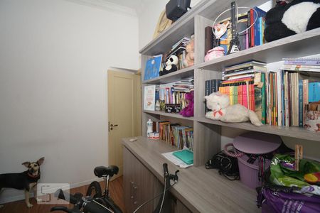 Casa à venda com 270m², 5 quartos e 3 vagasEscritório - 1°Andar