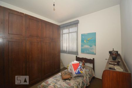 Casa à venda com 270m², 5 quartos e 3 vagasQuarto 2 - 2°Andar