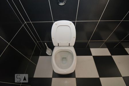 Casa à venda com 270m², 5 quartos e 3 vagasBanheiro - 1°Andar