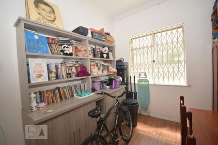 Casa à venda com 270m², 5 quartos e 3 vagasEscritório - 1°Andar