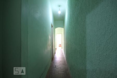 Casa à venda com 100m², 2 quartos e 1 vagaCorredor