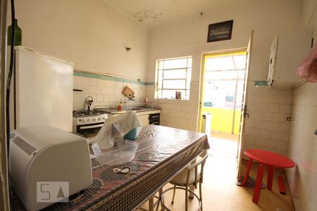 Casa à venda com 100m², 2 quartos e 1 vagaCozinha