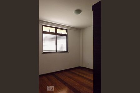 Apartamento à venda com 91m², 3 quartos e 2 vagasQuarto 2