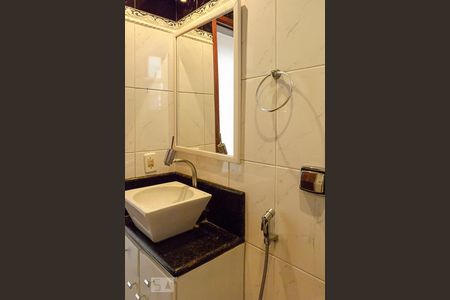 Apartamento à venda com 91m², 3 quartos e 2 vagasBanheiro Social