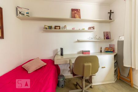 Casa à venda com 150m², 4 quartos e 2 vagasQuarto 2