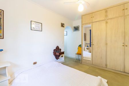 Casa à venda com 150m², 4 quartos e 2 vagasQuarto 3