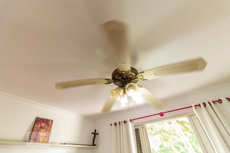 Casa à venda com 150m², 4 quartos e 2 vagasQuarto 2