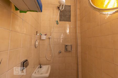 Casa à venda com 150m², 4 quartos e 2 vagasBanheiro da edícula