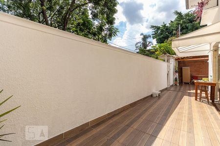 Casa à venda com 150m², 4 quartos e 2 vagascorredor