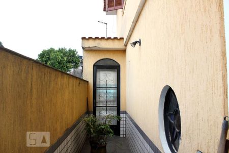 Casa à venda com 211m², 4 quartos e 4 vagasCorredor Externo