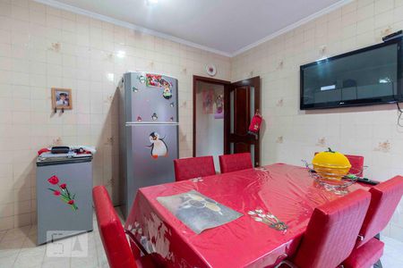 Casa à venda com 300m², 2 quartos e 2 vagasCozinha