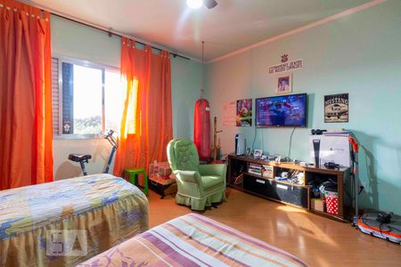 Casa à venda com 300m², 2 quartos e 2 vagasQuarto 2